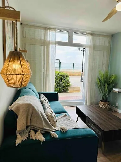 Apartamento Boutique En La Playa La Pineda 0*,  Spain